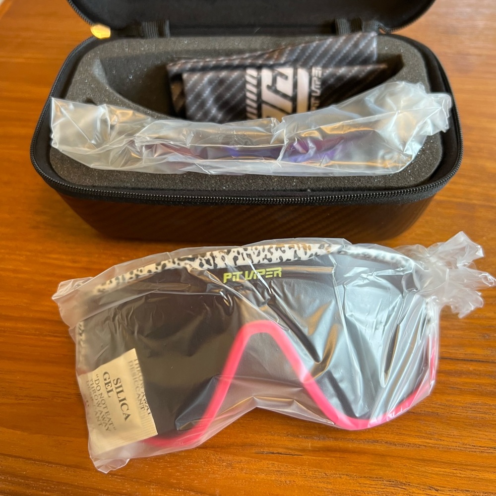 Pit Viper The Son Of A Beach Try-Hard Retro 90’s Sunglasses Brand NEW